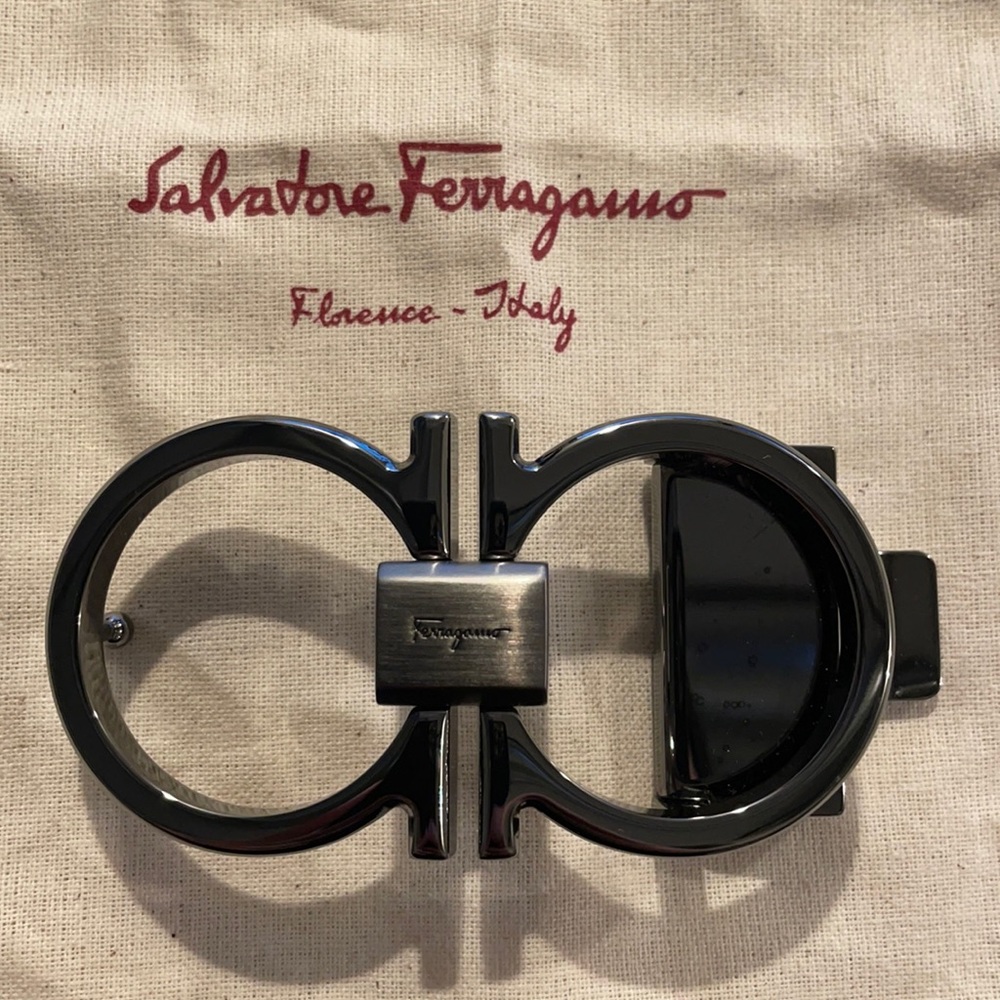 Salvatore Ferragamo belt buckle